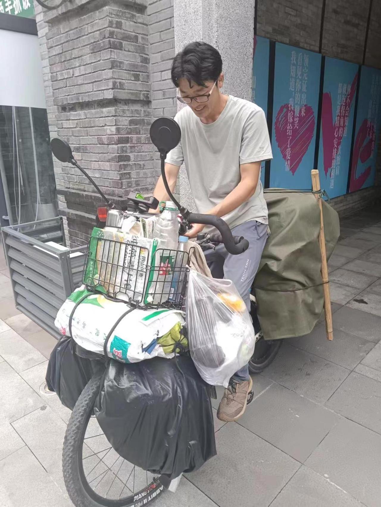 Riverside International Youth Hostel阅江老院青年旅舍 Tsjoengking Buitenkant foto