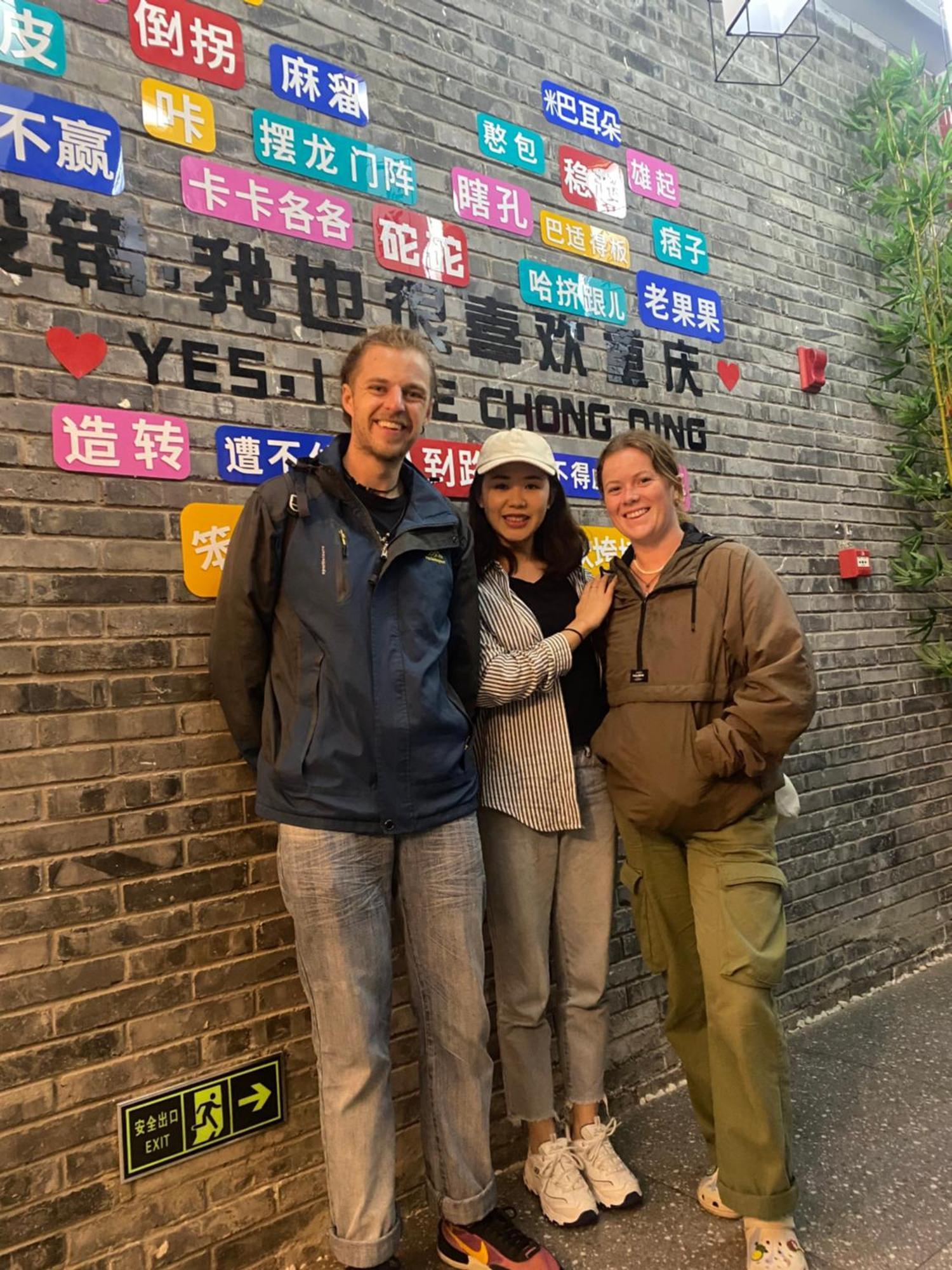 Riverside International Youth Hostel阅江老院青年旅舍 Tsjoengking Buitenkant foto